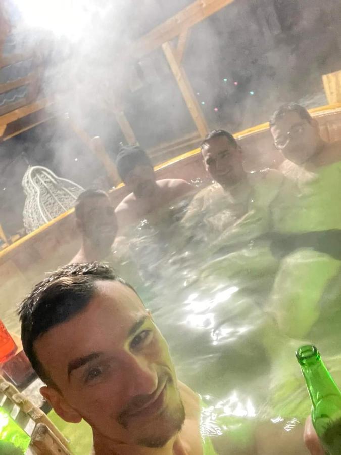 Casa Alesi Villa Dragoslavele Kültér fotó